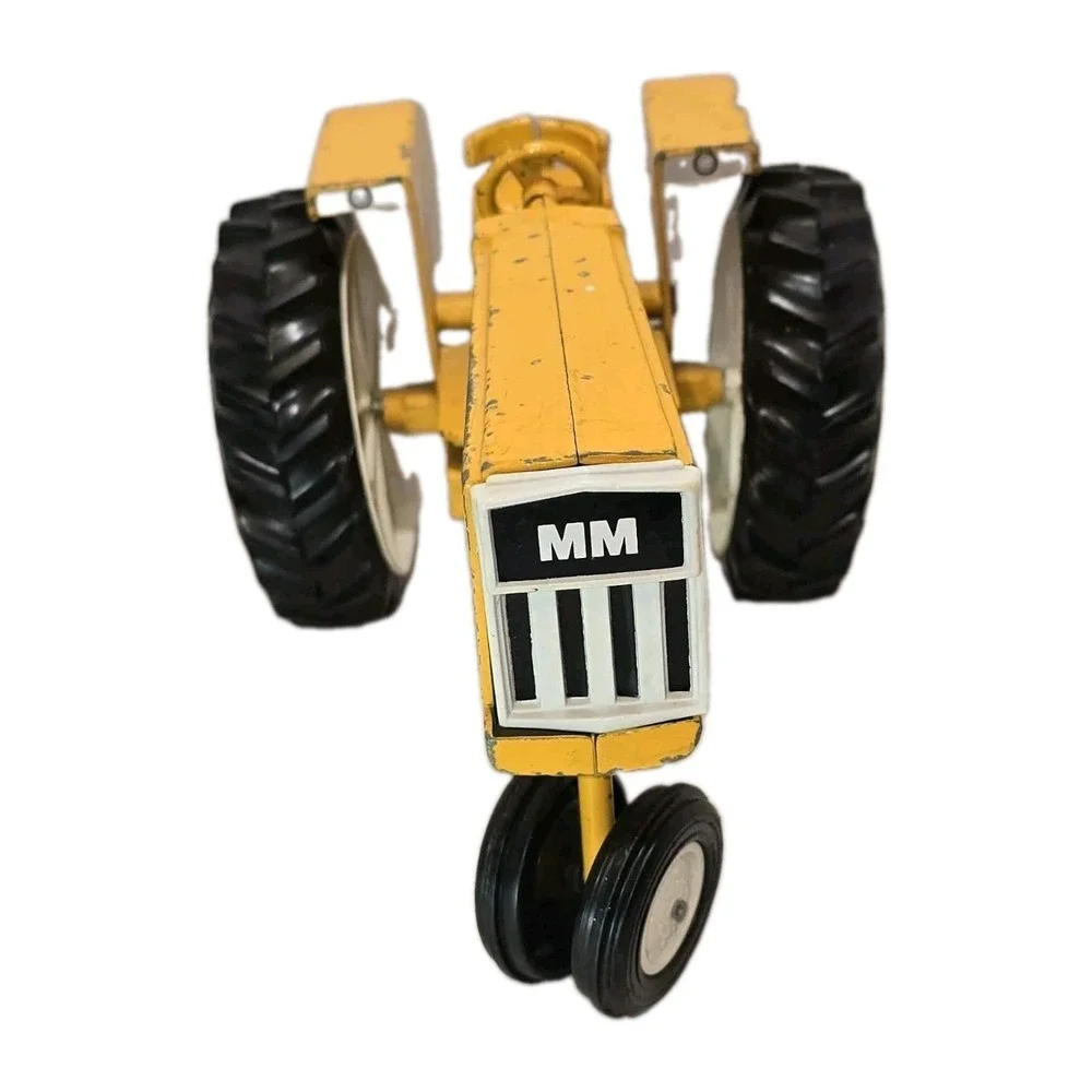 Minneapolis Moline G850 Die Cast Toy Tractor Scale Models Dyersville Iowa GUC